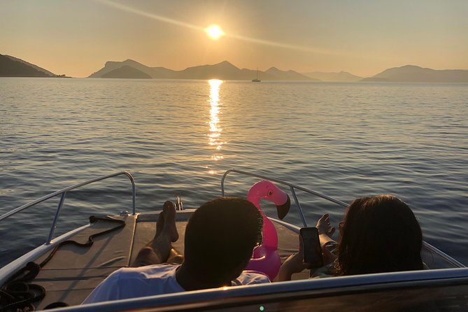 Dubrovnik Sunset Private Speed Boat Tour - Key points at a glance
