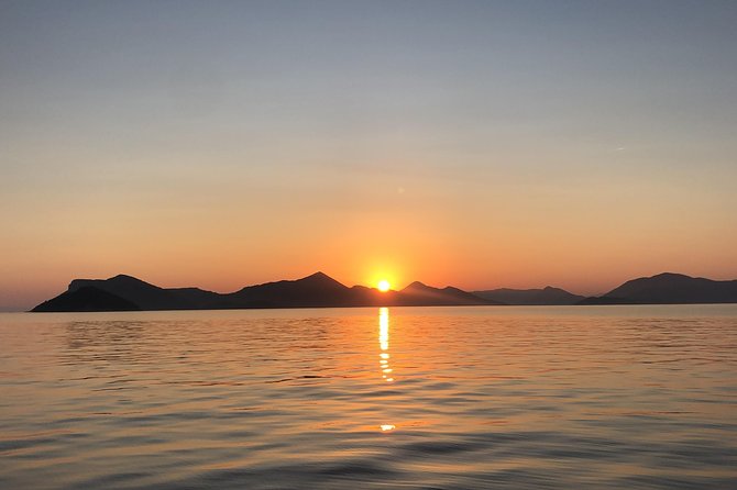 Dubrovnik Sunset Private Speed Boat Tour - Timing, meeting point, and weather planning