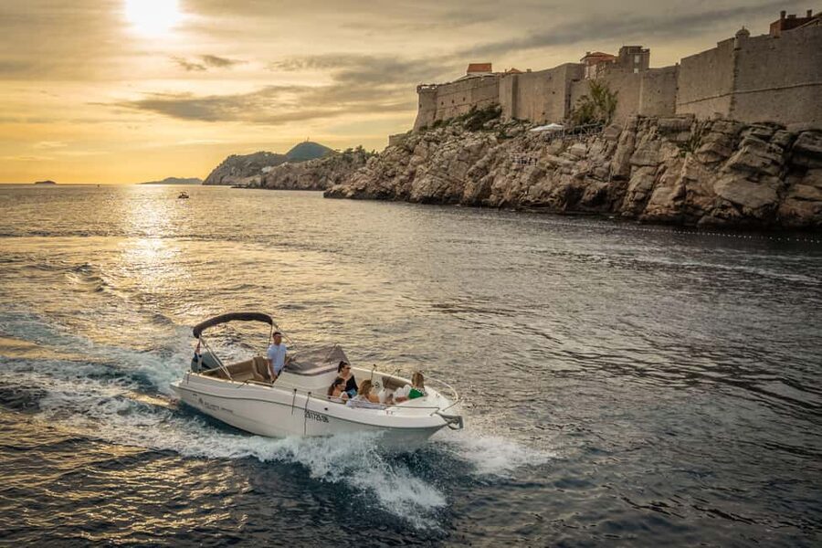 Dubrovnik: Sunset Tour With Panorama Of City Walls - Betina Cave and the first coastal views