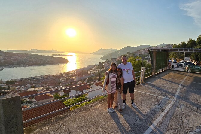 Dubrovnik Sunset Tour with Scenic Views and Local Wine - Mount Srđ: a bright final look at the Old Town