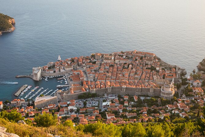 Dubrovnik Van Tour for Panoramic Views - What the guide can add to the ride