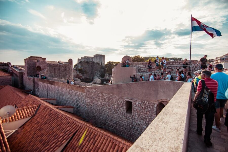 Dubrovnik: Walls and Wars Walking Tour - Minceta Tower and the High Point of the Walk