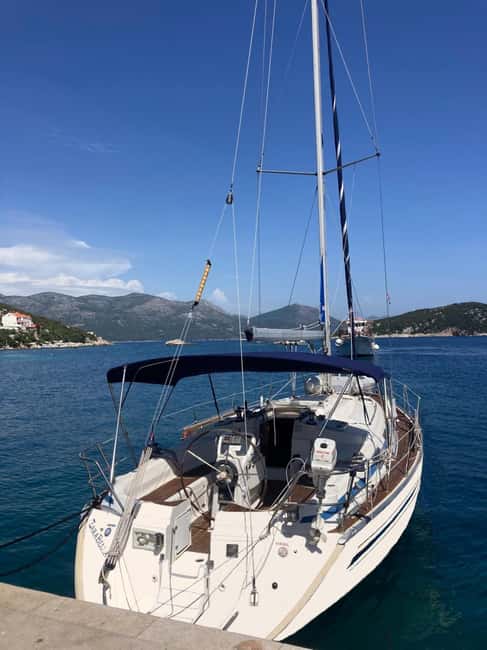 Dubrovnik yacht cruise - Private tour to Elafity & Blue cave - Koločep and the Blue Cave stop