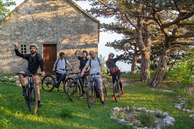 E-Bike Tour at Historical Villages of Makarska - Gornje Tučepi gives the ride a useful pause