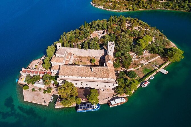 Elaphite Islands Full-Day Kayak and Bike Tour from Dubrovnik - Cycling back to Šuđurađ