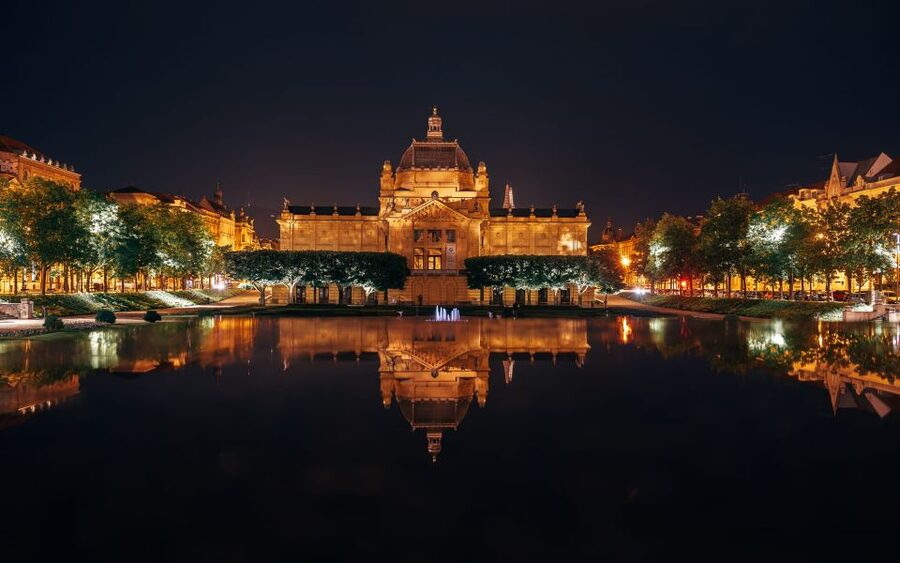 Exclusive old Zagreb walking tour - Why this 90-minute route works so well