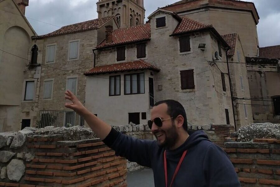Experience Split History Walking Tour With Local Historian - Diocletian’s Palace, built for an emperor’s retirement