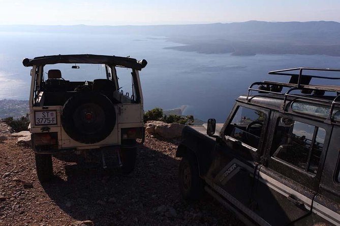 Feel and Taste island Brac with local experts - island adventure to remember - Lunch, wine, and food made on Brač