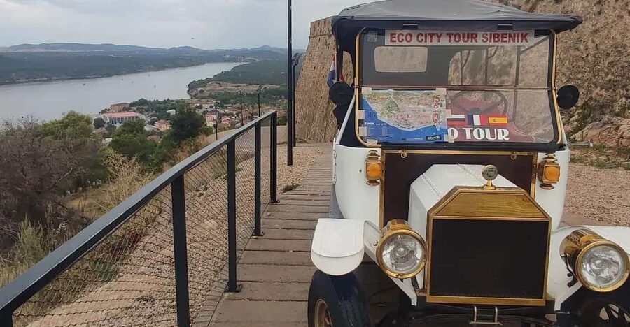 Fortresses Sightseeing - Eco City Tour Šibenik - The driver can make or break a short tour