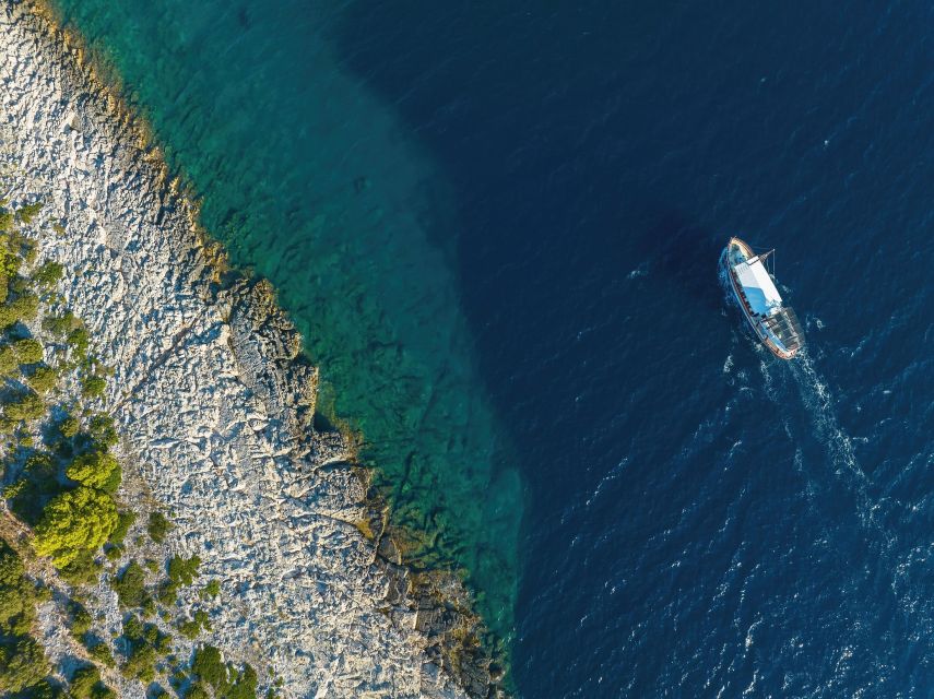 From Biograd: Golden Island of Vrgada Trip with Lunch - Lunch on board: useful, included, and not the main event