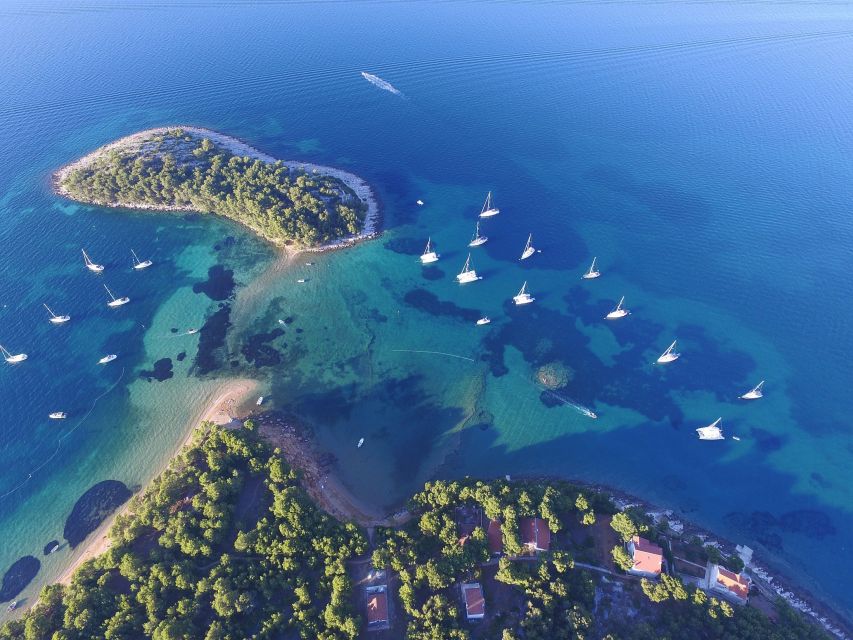 From Biograd: Golden Island of Vrgada Trip with Lunch - The return sail to Biograd