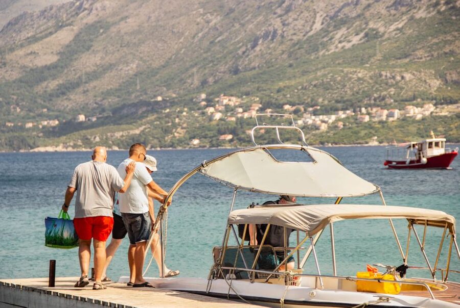 From Dubrovnik/Cavtat: Blue Cave, Sunj Beach Speed Boat Tour - Useful preparation before you go