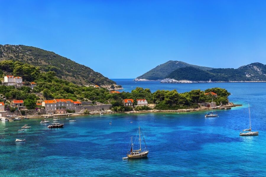 From Dubrovnik: Elaphite Islands Day Trip with Lunch - The crew makes the difference
