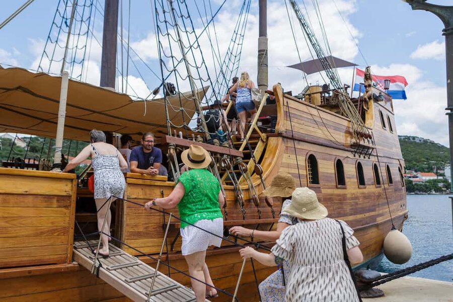 From Dubrovnik: Elaphiti Islands Galleon Cruise with Lunch - Who Will Enjoy This Cruise Most