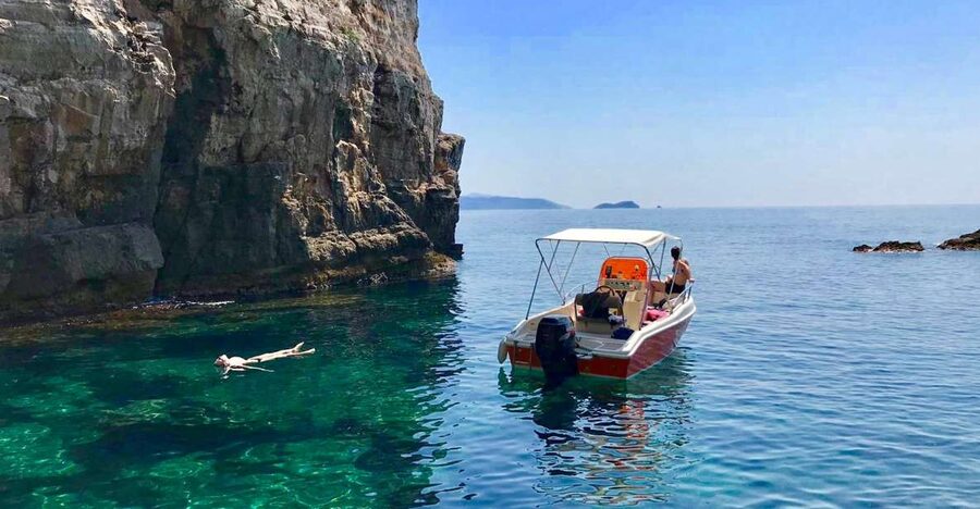 From Dubrovnik: Full-Day Private Boat Tour of Elafiti Island - Why a private boat makes the Elafiti Islands easier