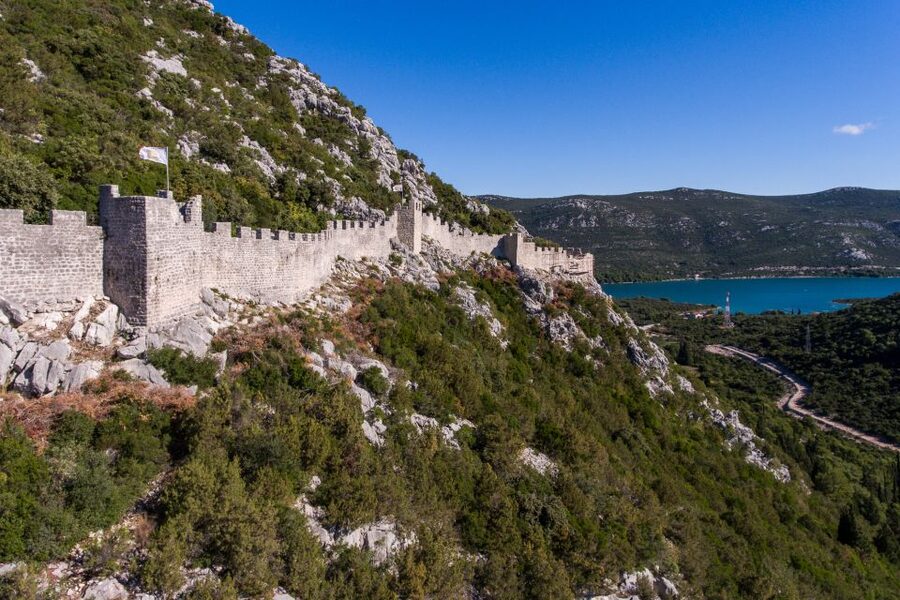 From Dubrovnik: Island of Korčula with wine tasting - Guides, timing, and the risk of a rough start