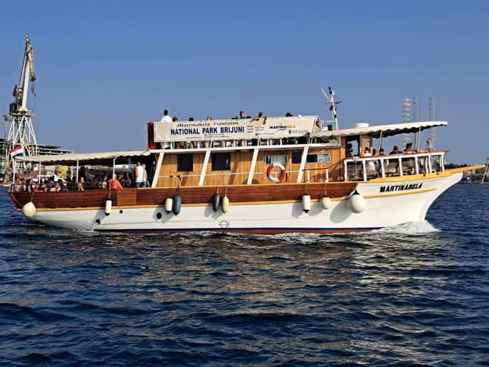 From Fazana: Dolphin watching sightseeing cruise at sunset - Setting out from Fazana’s main pier