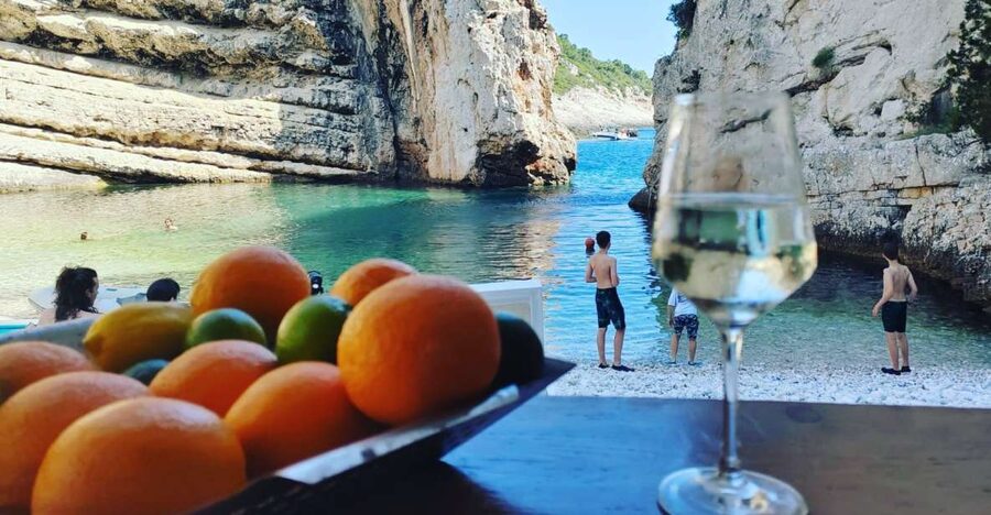 From Hvar: Blue Cave and 5 Islands Boat Tour - Budikovac and the Blue Lagoon set the pace
