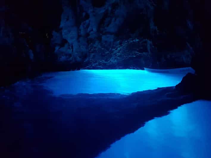 From Hvar: Blue cave group speedboat tour full day - What this Hvar boat day is really like