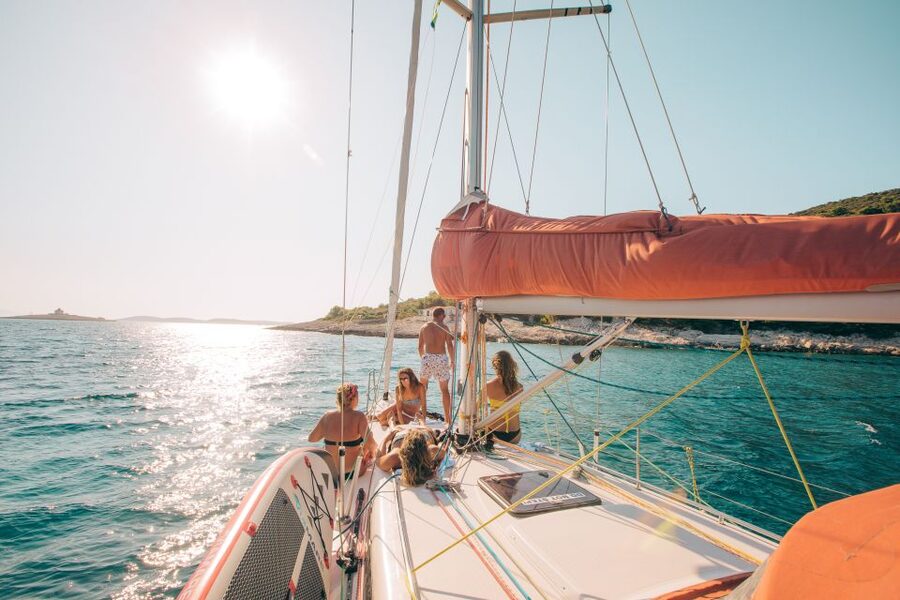 From Hvar: Boat Tour to Pakleni Islands on a Comfort Yacht - What the $94 price really covers