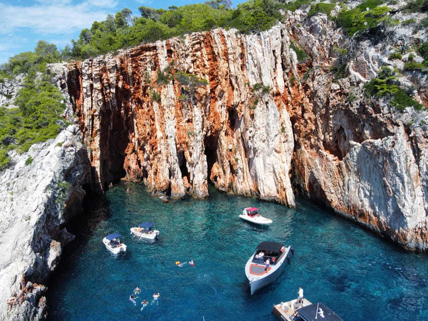 From Hvar: Private tour of Red Rocks & Pakleni Islands - Why this private Hvar boat trip works
