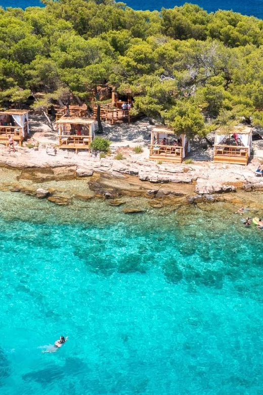 From Makarska:Hvar and Brač Island : Day Tour with speedboat - Golden route: Brač’s famous beach and Hvar’s quieter side