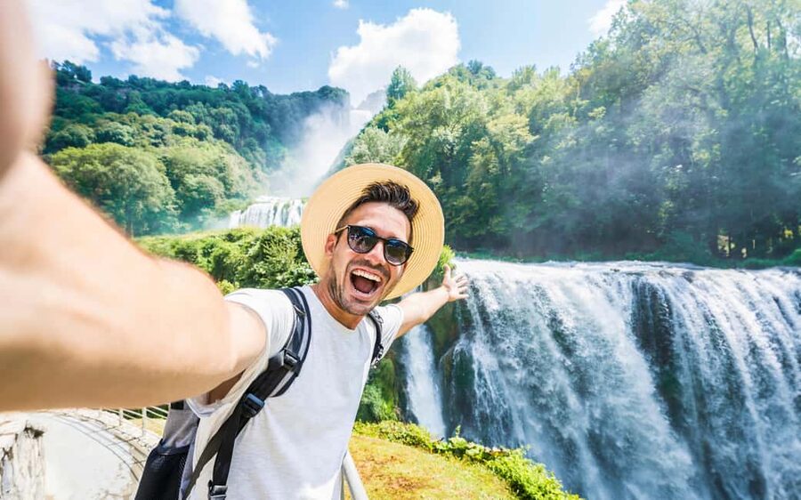 From Makarska: Krka Waterfalls & Šibenik Day Trip - The ride north from Makarska