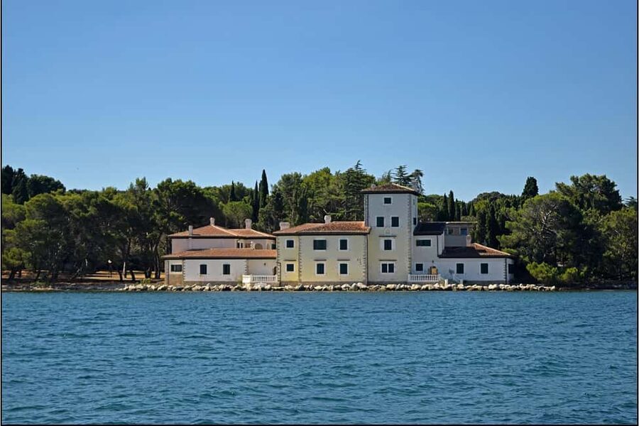 From Pula: Rovinj & NP Brijuni cruise with Red Island visit - What the $68 price includes
