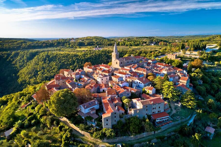 From Rovinj: Istria Day Tour to Poreč, Grožnjan & Motovun - Key points at a glance