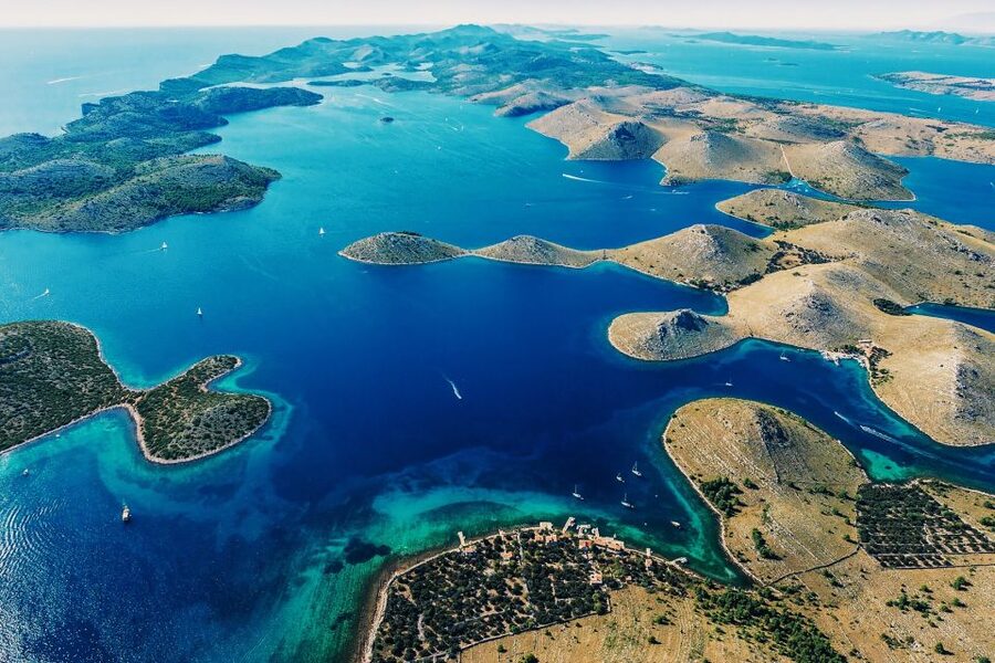 From Sinj: 1.5-Hour Private Flight over Kornati & Šibenik - Weather, timing, and the practical tradeoffs