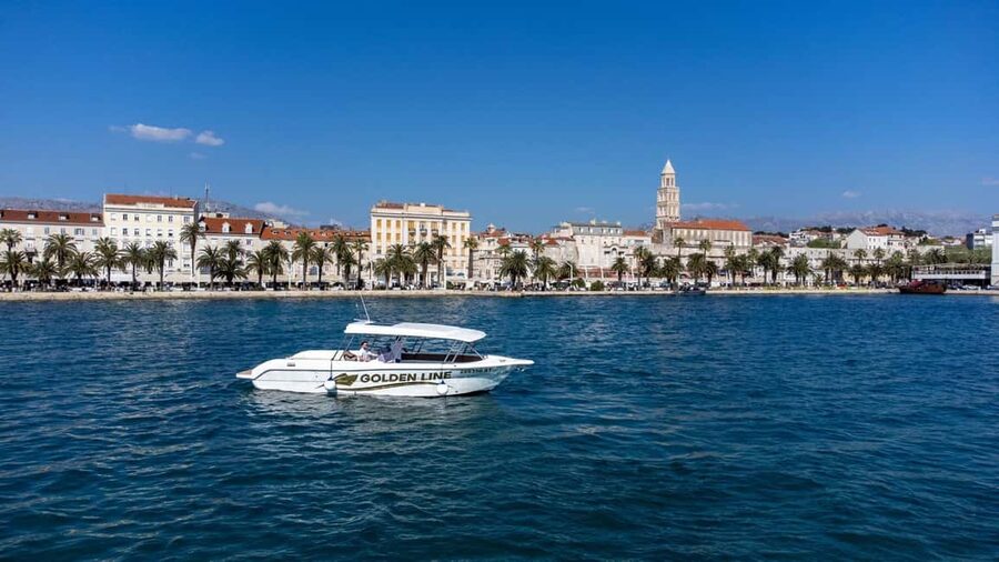 From Split: Blue Lagoon and 3 Island Boat Tour - Why this five-hour route works