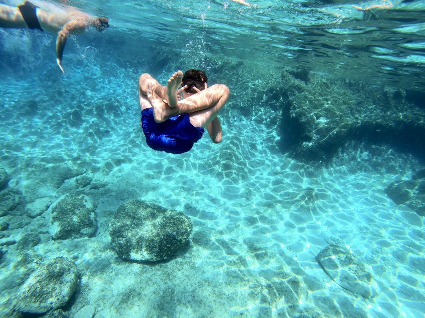 From Split: Blue Lagoon & Trogir Boat Trip with Snorkeling - Friendly guiding can shape a short trip