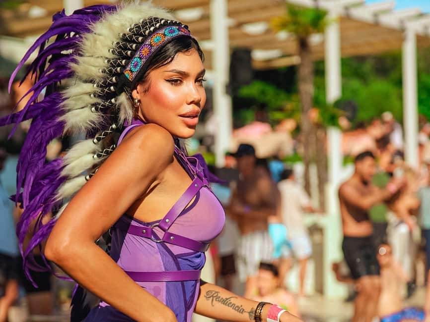 From Split: Brač Island Beach Bar and Pool Party - A practical afternoon schedule