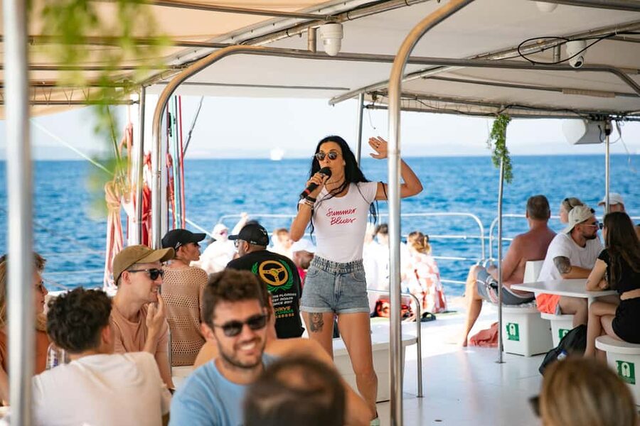 From Split: Catamaran Cruise to Golden Horn & Brač island. - Brač by bus: Supetar, Vidova Gora, and the road to Bol