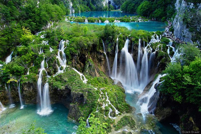 From Split or Trogir: Plitvice Lakes Private Tour - Crowds, timing, and what to pack