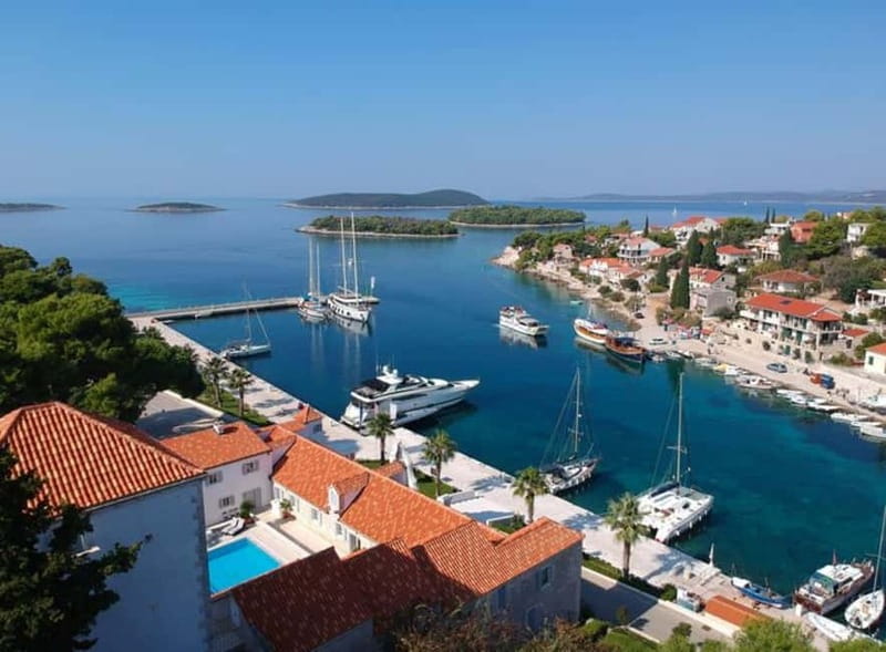 From Split or Trogir: Trogir and Blue Lagoon Half-Day Trip - Trogir in one hour: beautiful, compact, and easy to sample