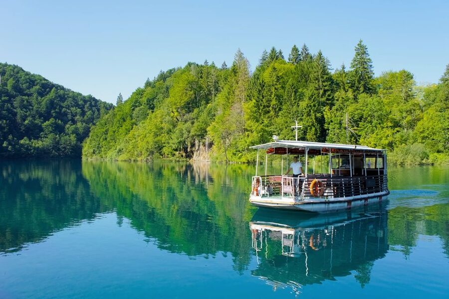 From Split: Plitvice Lakes Fully-Guided Day Tour - Who should take this tour?