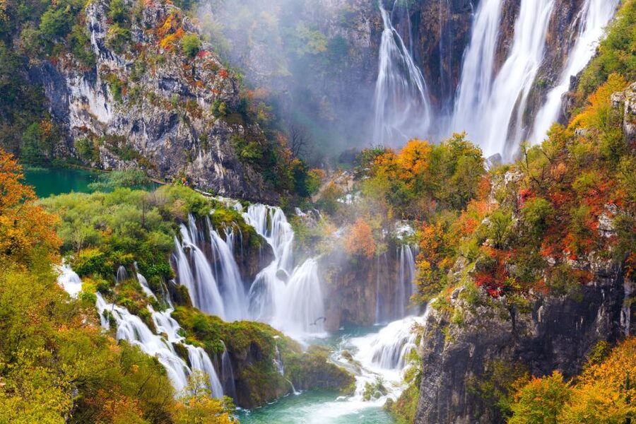 From Split: Plitvice Lakes Guided Tour with Entry Tickets - Why the Long Ride to Plitvice Can Be Worth It