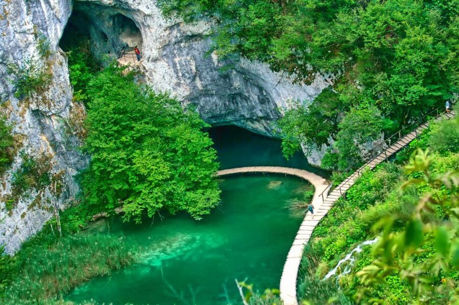 From Split: Plitvice Lakes Guided Tour with Entry Tickets - Practical Tips for a Better Day