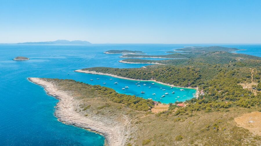 From Split: Trogir & Blue Lagoon Boat Tour with Snorkeling - What the private format really gives you