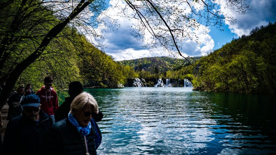 From Split/Trogir/Omiš: Plitvice Lakes Guided Group Tour - The boat ride gives you a welcome change of pace