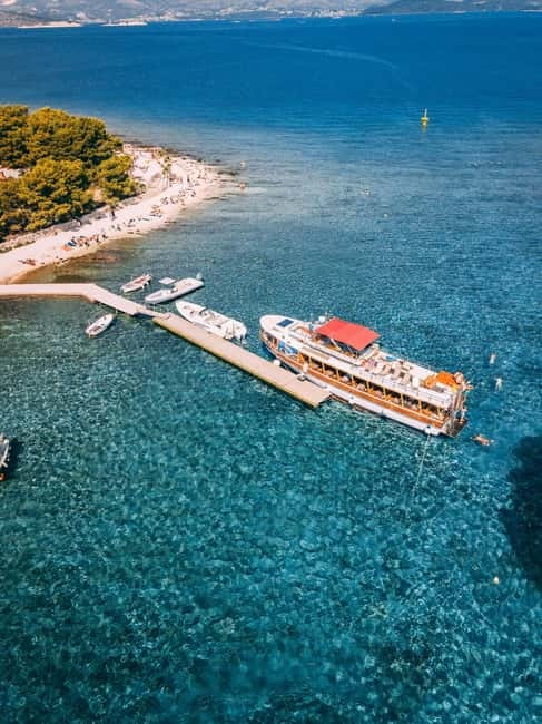 From Trogir: Blue Lagoon & Šolta Cruise with Lunch & Drinks - Who will enjoy this day most
