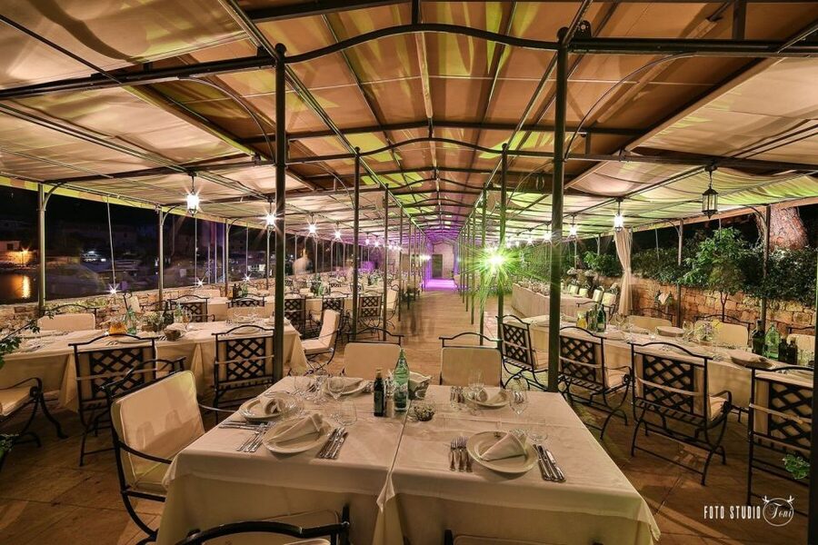 From Trogir: Sunset Private Tour - Maslinica after dark begins to arrive