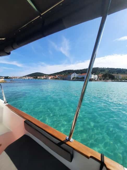 From Zadar: Half-day Boat Tour to the islands - Galavec and the return to the water