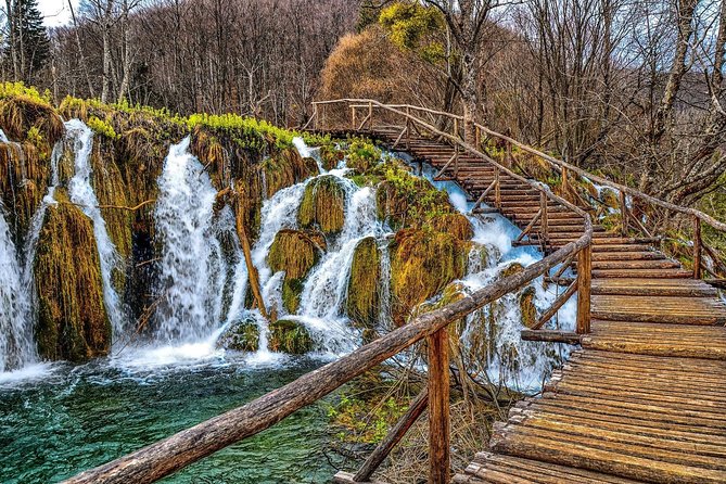 From Zadar: Plitvice Lakes with Boat Ride & Zadar Old town tour - How the five-hour park visit works