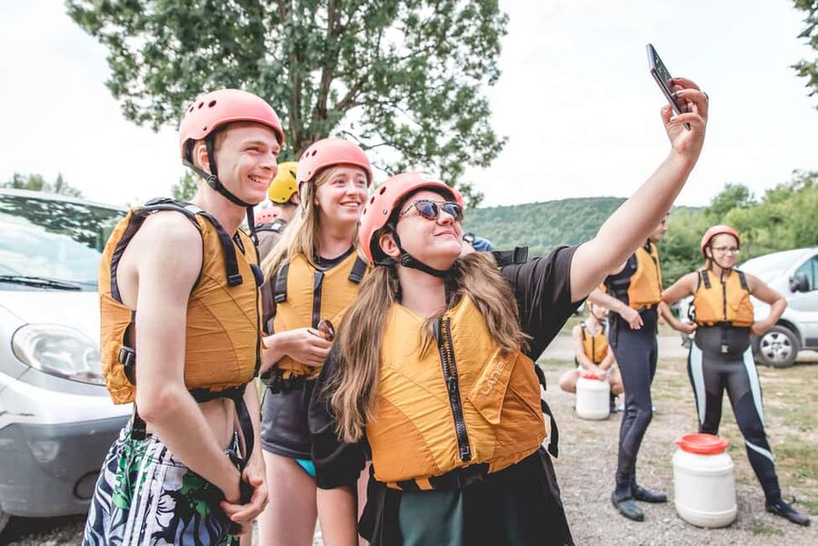 From Zagreb: Mrežnica kayaking & Rastoke village - day trip - From village lanes to the Mrežnica launch