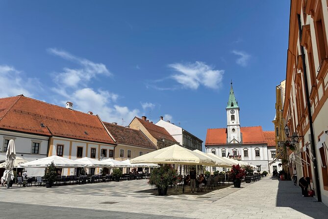 From Zagreb: Plitvice Lakes guided tour - What the guides add to the day