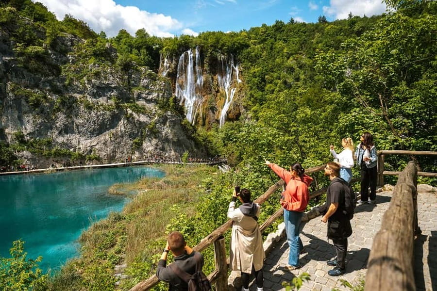 From Zagreb: Plitvice Lakes National Park Tour with Tickets - Plitvice begins with lakes, barriers, and moving water