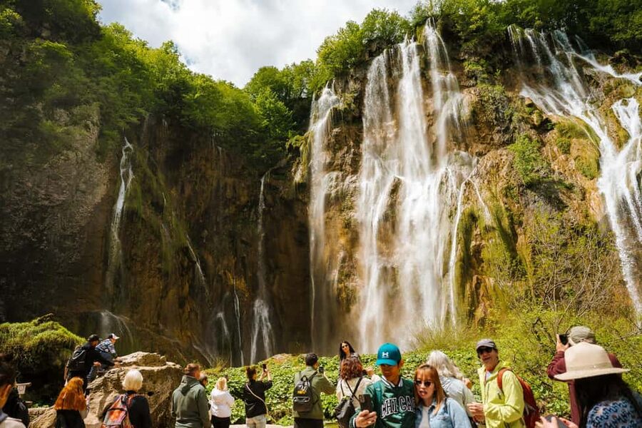 From Zagreb: Plitvice Lakes National Park Tour with Tickets - Veliki slap is the loudest moment of the day