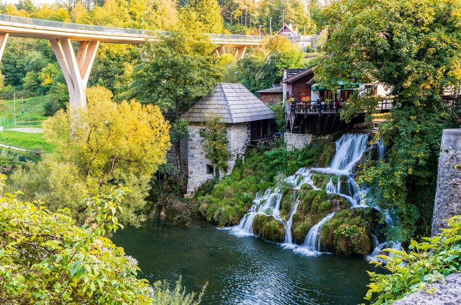From Zagreb: Plitvice & Rastoke Guided Day Trip with Ticket - Who Should Book This Day Trip?